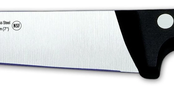 Kitchen knife 17 cm, smooth handle